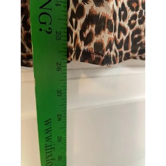 Olive & Oak Sheer Leopard Print Blouse Long Sleeve Button Up Top Relaxed Fit S - Picture 9 of 9